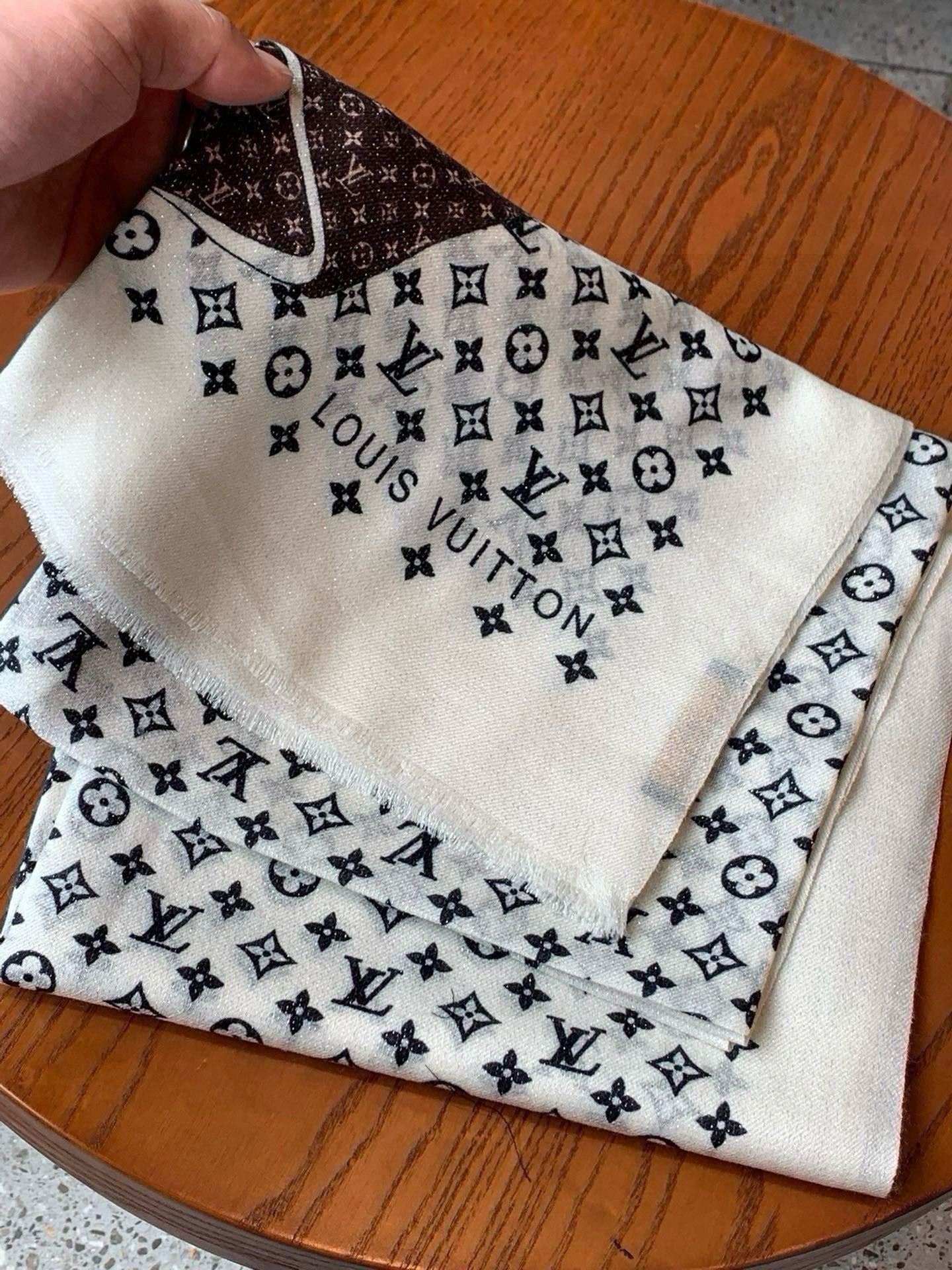 Louis Vuitton Scarf